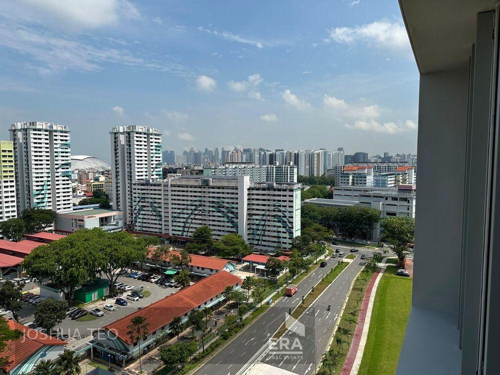 Prop-GPT: Condominium:   Sims Drive Penrose For Rent