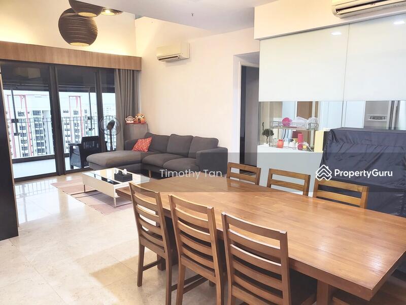 Prop-GPT: Condominium: D22 Boon Lay The Lakefront Residences