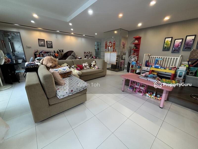 HDB Flat for Rent, 588B Montreal Drive, SGD 3,500 | 99-year lease