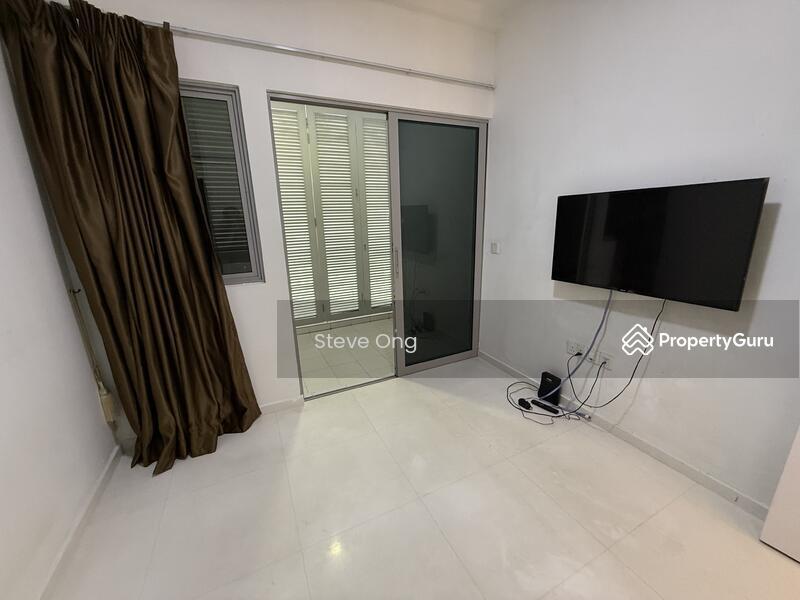 Condominium for Rent: D14, 398721