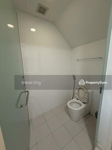 Condominium for Rent: D14, 398721
