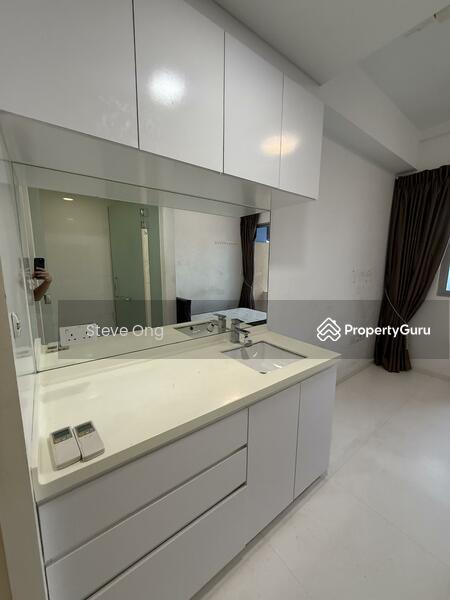 Condominium for Rent: D14, 398721