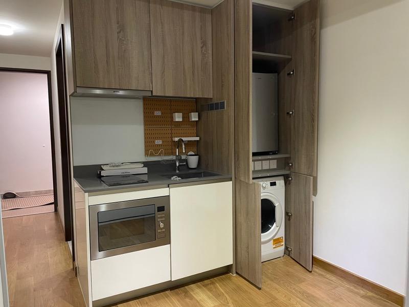 Prop-GPT: Condominium: D14  Park Place Residences