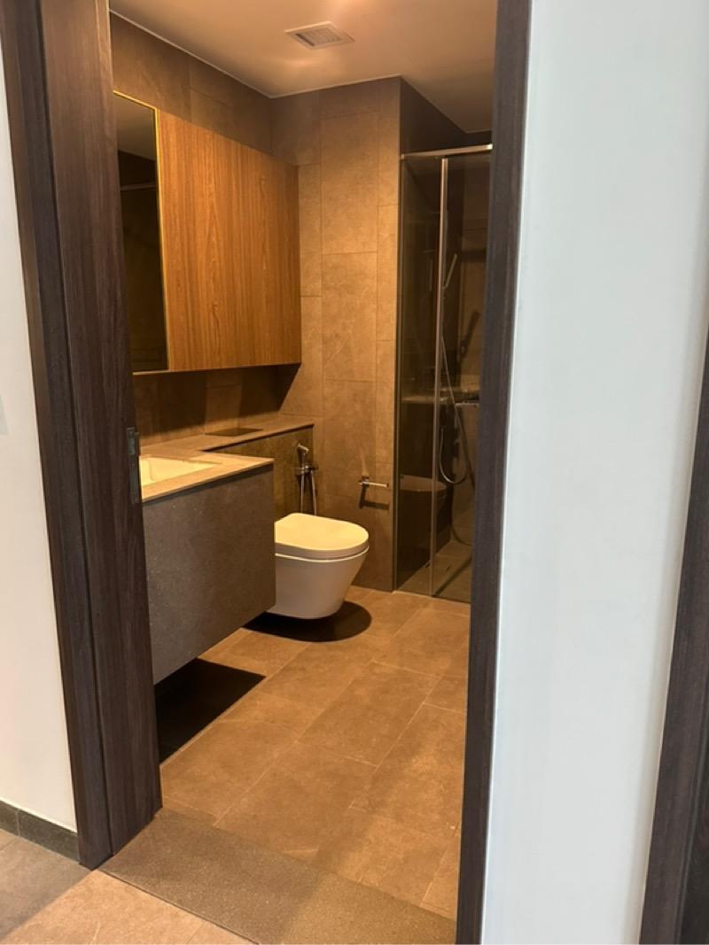 Condominium for Rent, Midtown Modern Condominium For Rent, $5,200, 2 Bed 1 Bath 592 sqft $8.78 psf, SGD 5,200 | 99-year Leasehold
