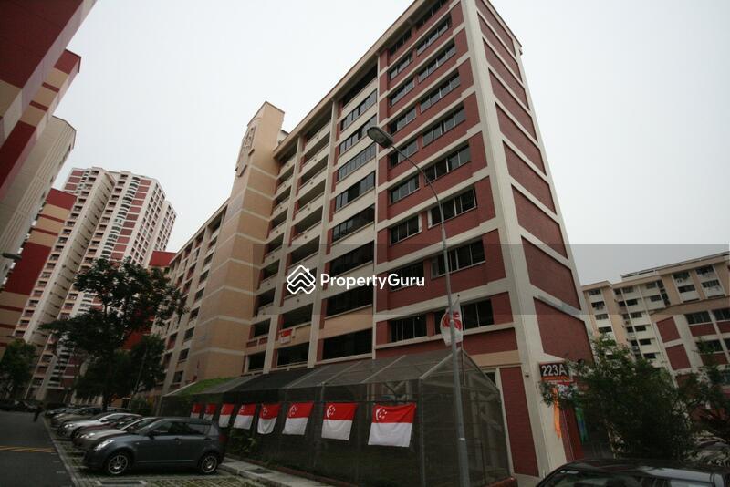 HDB Flat for Rent, 223A Jurong East Street 21, SGD 950 | 99-year lease