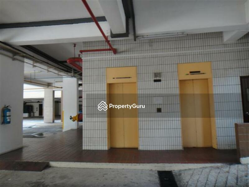 Condominium for Rent: Cairnhill, D09, 229740