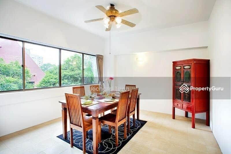 Condominium for Rent: Cairnhill, D09, 229740