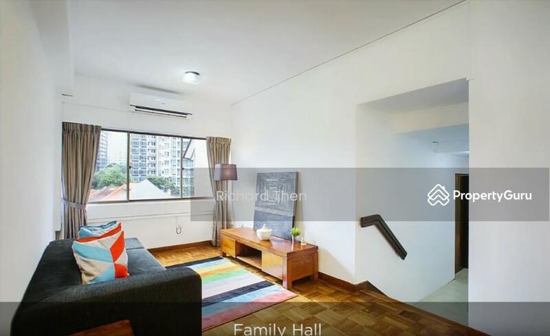 Condominium for Rent: Cairnhill, D09, 229740