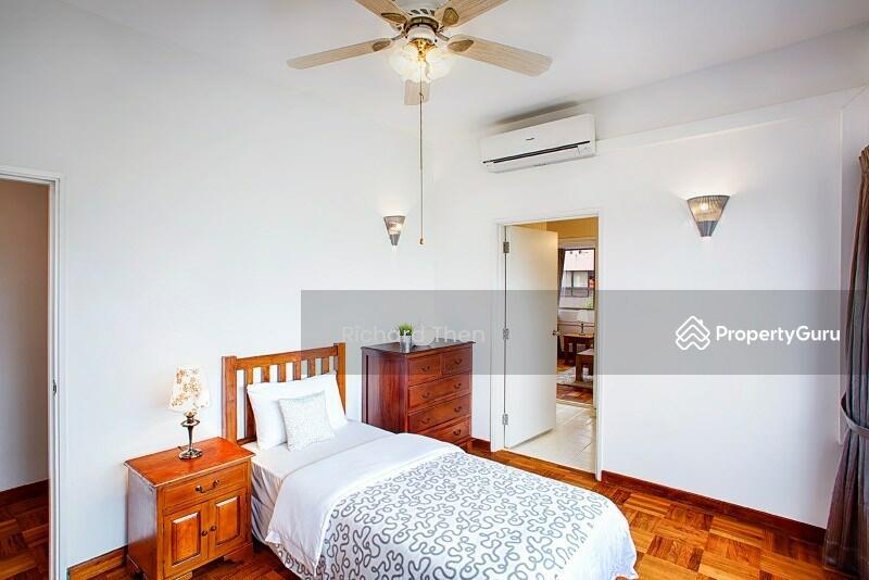 Condominium for Rent: Cairnhill, D09, 229740