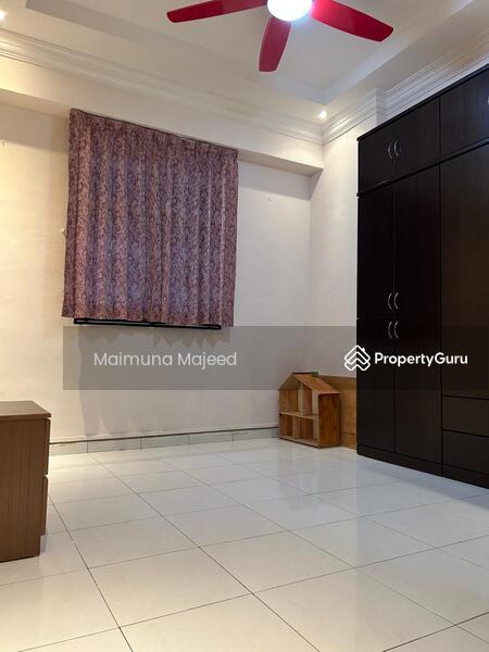 Prop-GPT: HDB Flat: D19  299B Compassvale Street