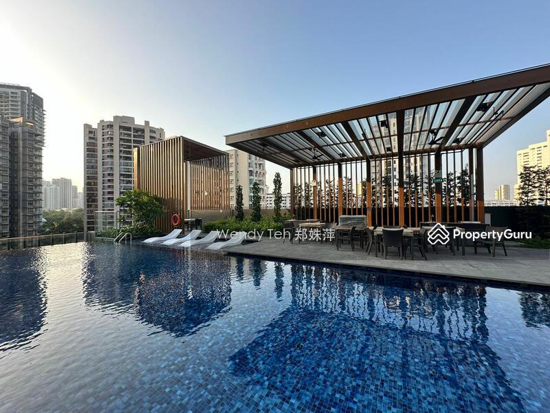 Condominium for Rent: D12, 329325