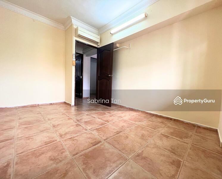 HDB Flat for Rent, 419 Canberra Road, SGD 900 | 99-year lease