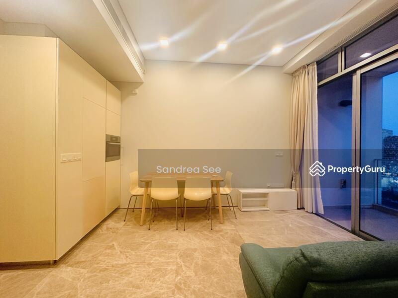 Prop-GPT: Condominium: D09 Cairnhill The Laurels @ Cairnhill Road