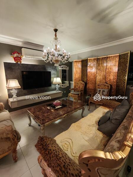 Prop-GPT: Apartment: D15 Marine Parade Lagoon View