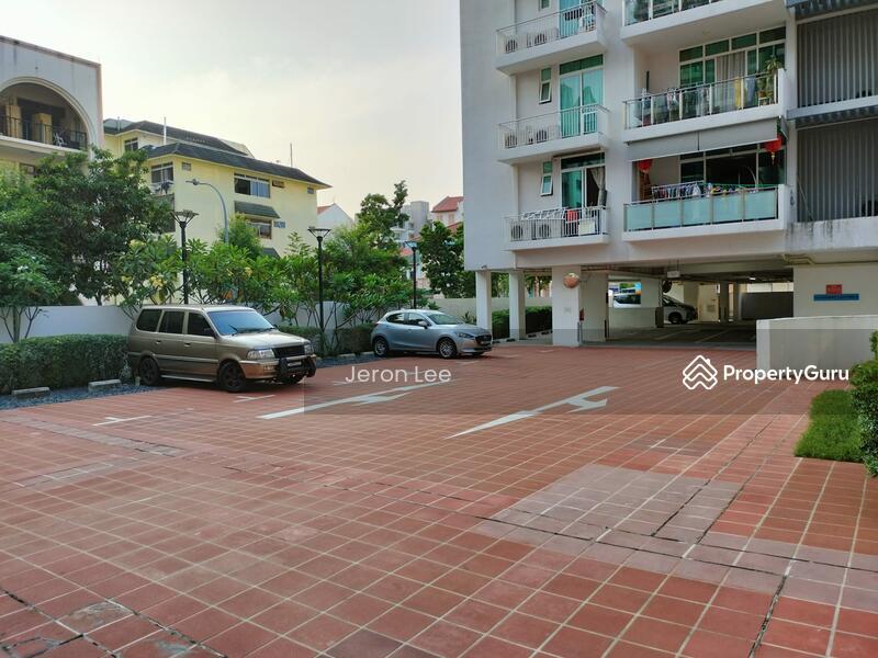 Condominium for Rent: D14, 398504