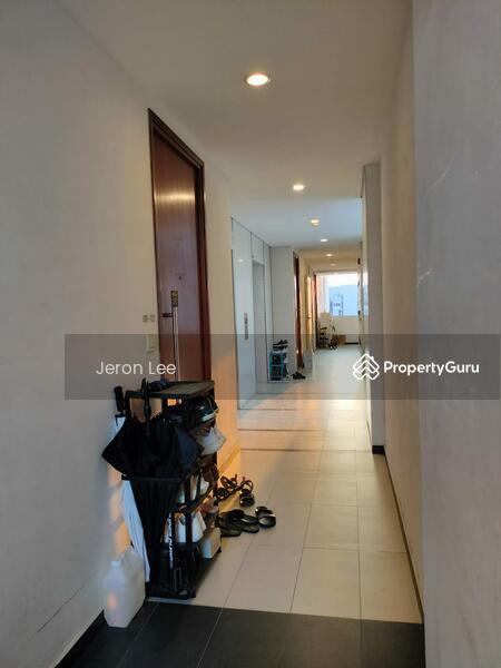 Condominium for Rent: D14, 398504