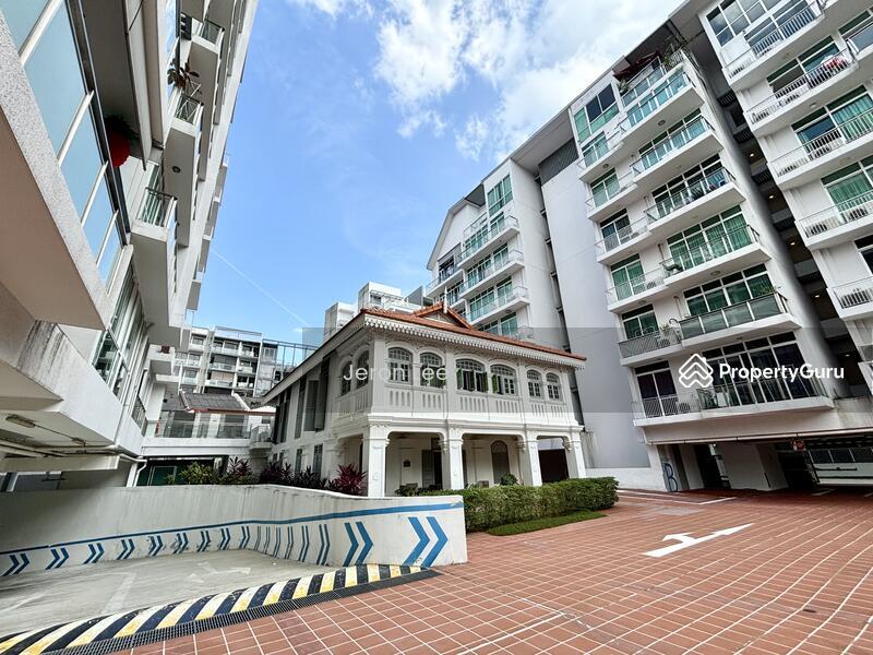 Condominium for Rent: D14, 398504