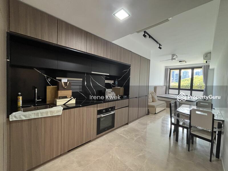 Prop-GPT: Condominium: D09  Irwell Hill Residences