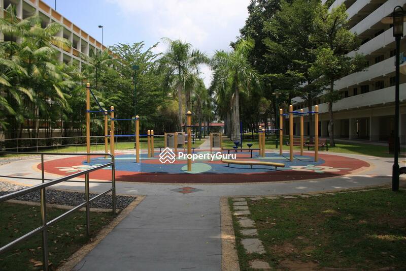 HDB Flat for Rent, 28 New Upper Changi Road, SGD 2,100 | 99-year lease