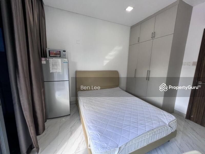 Apartment for Rent, Modern hougang mrt studio ensuite bathroom rental lease apartment, SGD 1,890 | 999-year lease