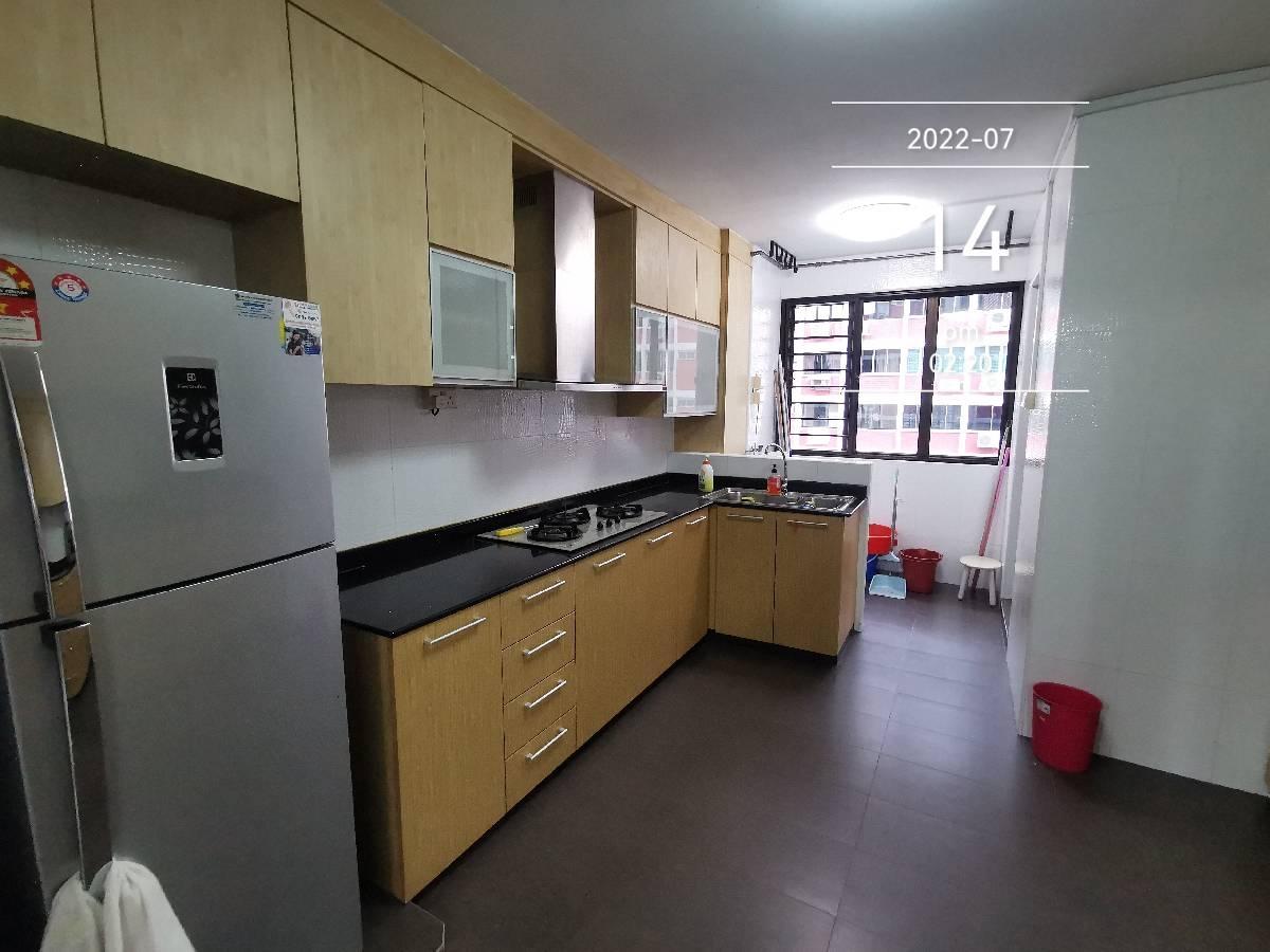 Prop-GPT: HDB Apartment: D21  14 Toh Yi Drive