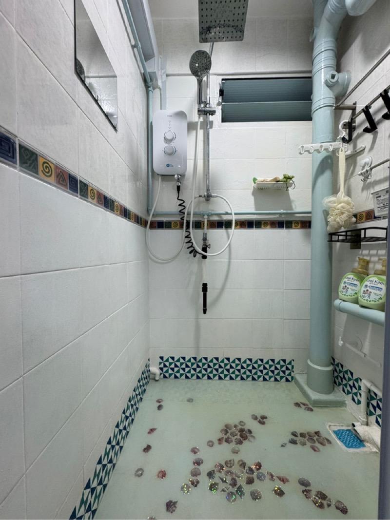 HDB Apartment for Rent, 215 Boon Lay Place HDB Apartment Room Rental, $800, 1 Bed 1 Bath 1,076 sqft $0.74 psf, SGD 800 | 99-year Leasehold