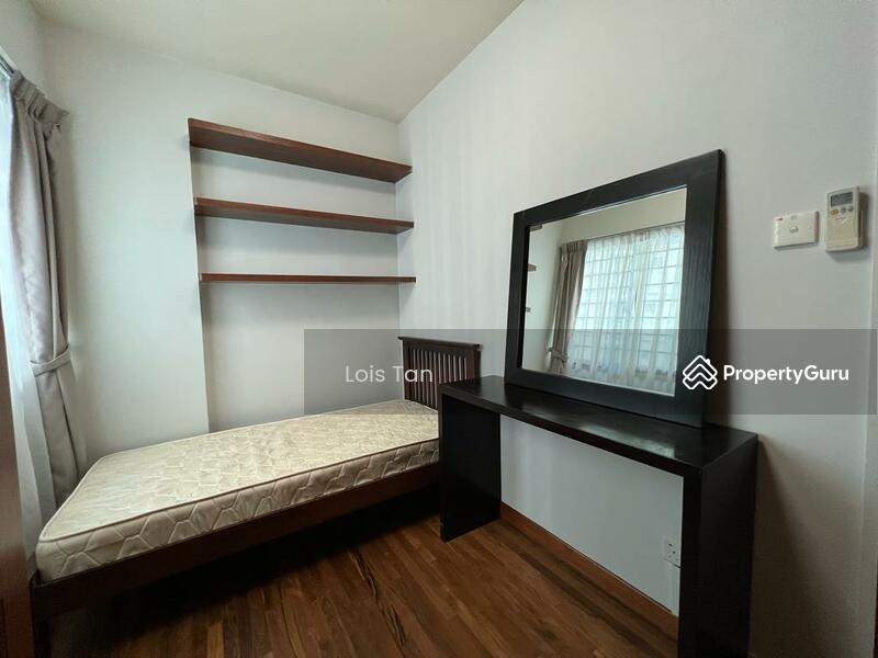 Condominium for Rent: D18, 529864
