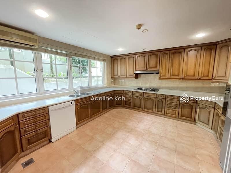 Bungalow - Good Class for Rent, Beautiful GCB along Cornwall Gardens, SGD 35,000
