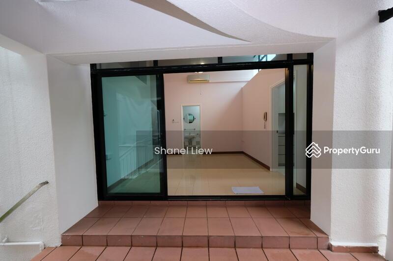 Corner Terrace for Rent: D10, 259058