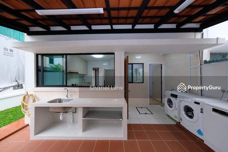 Corner Terrace for Rent: D10, 259058