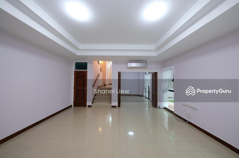 Corner Terrace for Rent: D10, 259058