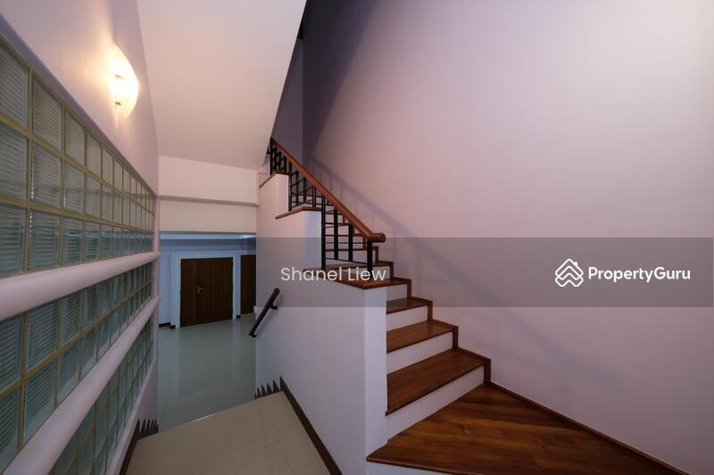 Corner Terrace for Rent: D10, 259058