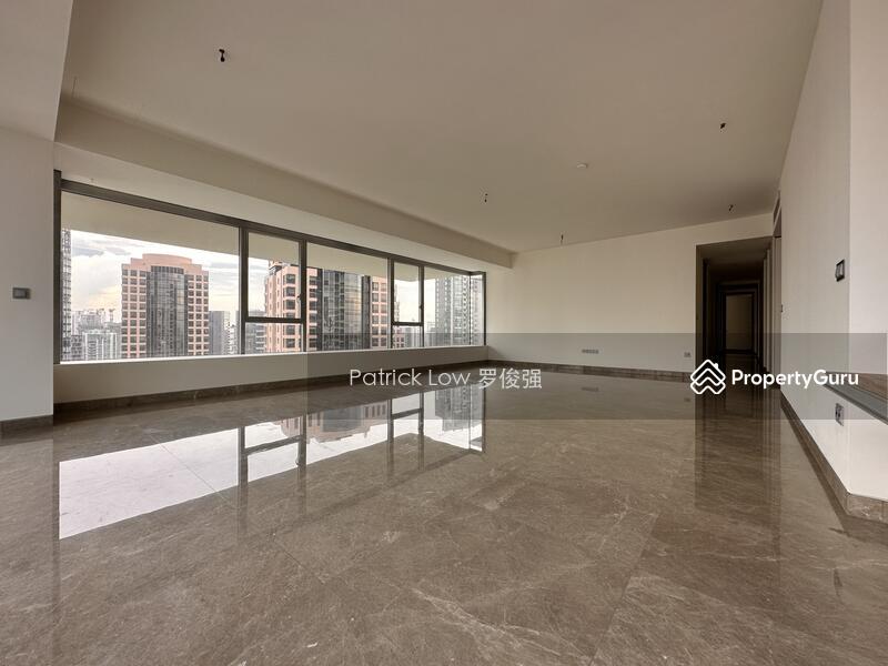 Prop-GPT: Condominium: D10  Boulevard 88