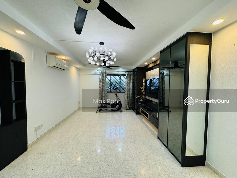 Prop-GPT: HDB Flat: D02  109 Spottiswoode Park Road