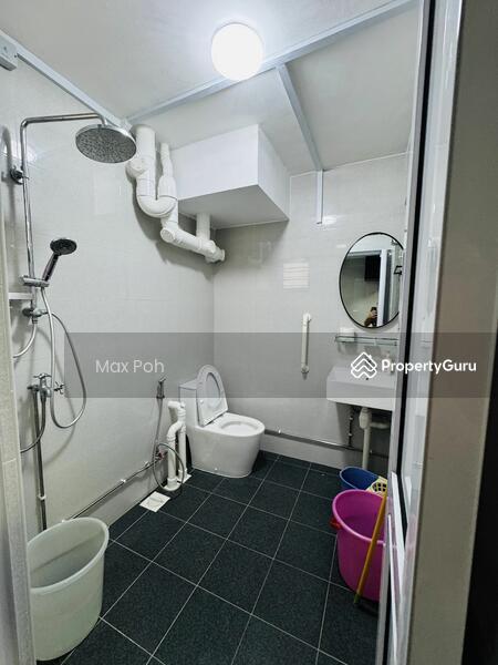 109 Spottiswoode Park Road