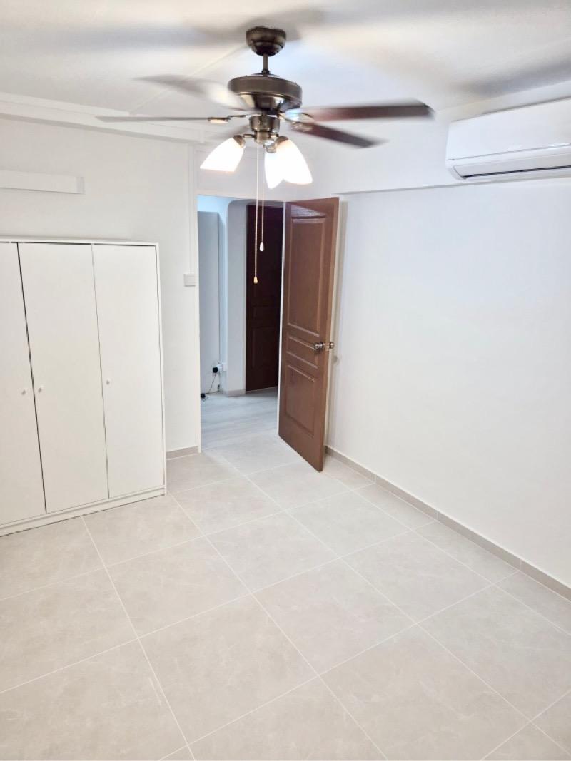 HDB Apartment for Rent, 319 Bukit Batok Street 33 HDB Apartment Room Rental, $800, 1 Bed 1 Bath 139 sqft $5.76 psf, SGD 800 | 99-year Leasehold