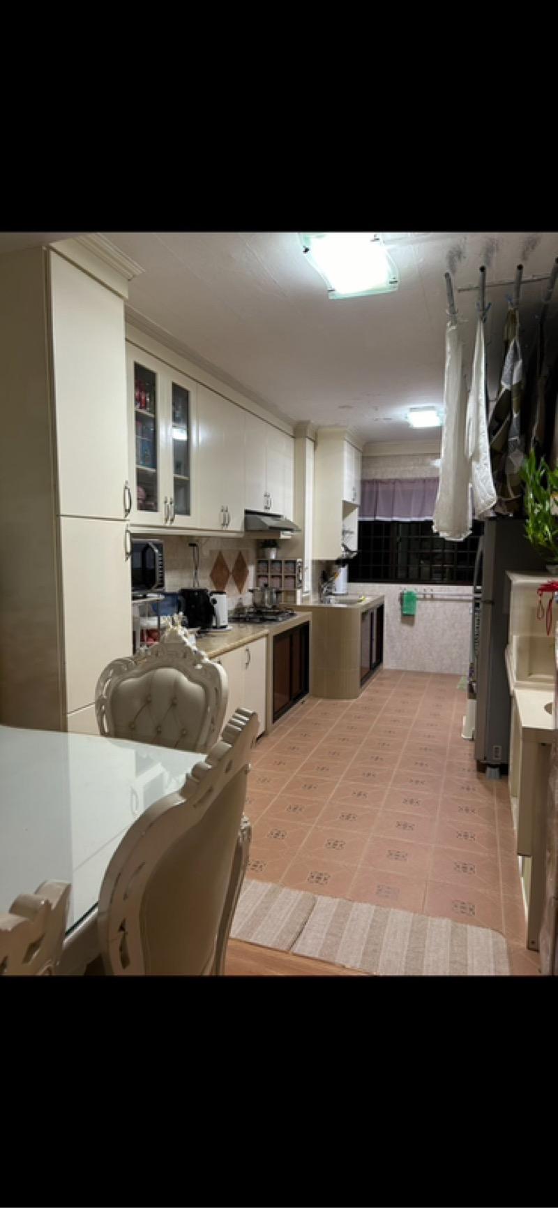 HDB Apartment for Rent: D18, 521108
