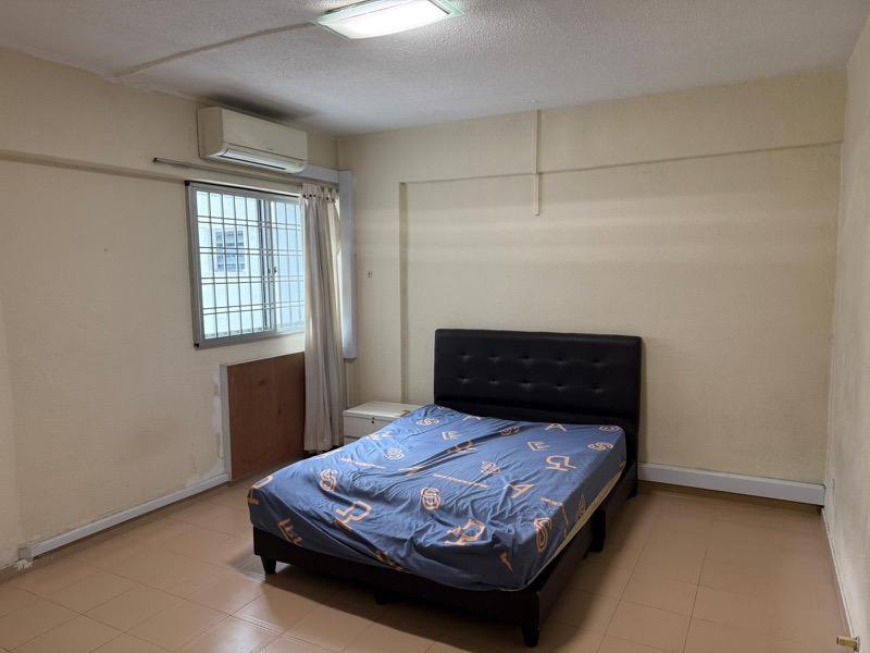HDB Apartment for Rent, 142 Lorong Ah Soo HDB Apartment Room Rental, $1,450, 1 Bed 1 Bath 129 sqft $11.24 psf, SGD 1,450 | 99-year Leasehold