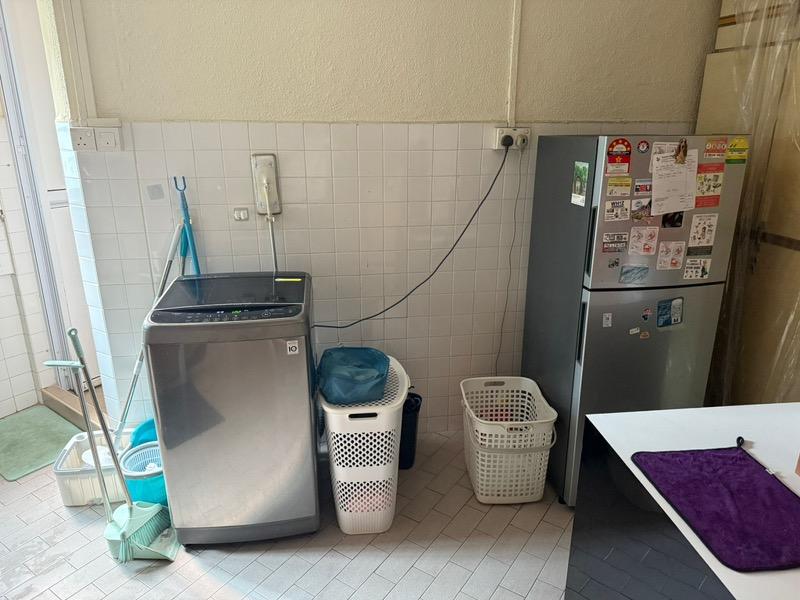 HDB Apartment for Rent, 142 Lorong Ah Soo HDB Apartment Room Rental, $1,450, 1 Bed 1 Bath 129 sqft $11.24 psf, SGD 1,450 | 99-year Leasehold