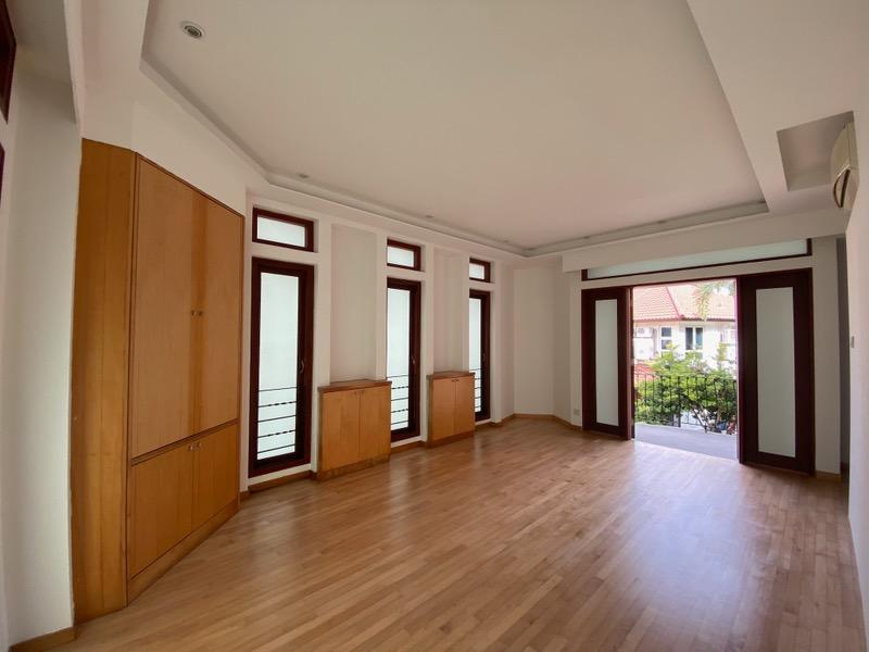 D14 huge detached for rent , park more than 6 cars  Detached House For Rent, $18,000, 7 Bed 6 Bath 10,000 sqft $1.50 psf