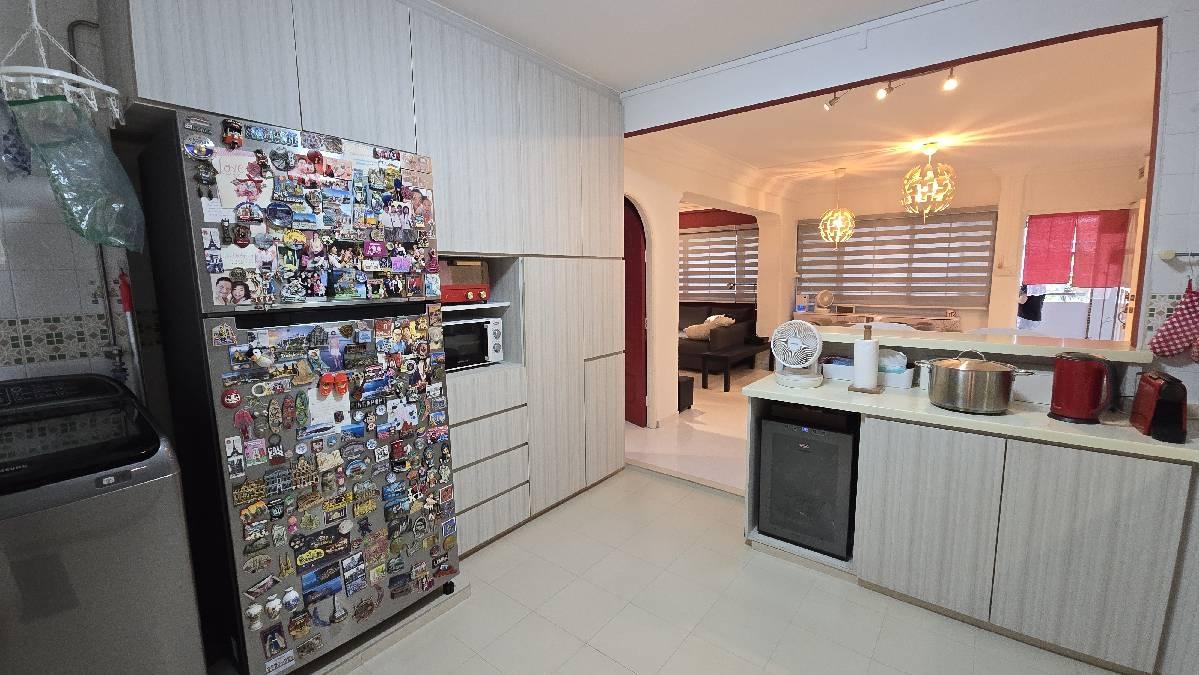 458 Pasir Ris Drive 4 HDB Apartment For Rent, $3,800, 3 Bed 2 Bath 1,130 sqft $3.36 psf