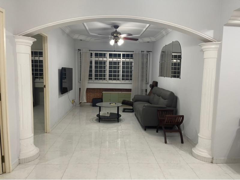 Prop-GPT: HDB Apartment: D23 Choa Chu Kang 619 Choa Chu Kang North 7