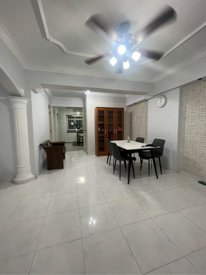 619 Choa Chu Kang North 7 HDB Apartment For Rent, $3,700, 3 Bed 2 Bath 1,130 sqft $3.27 psf