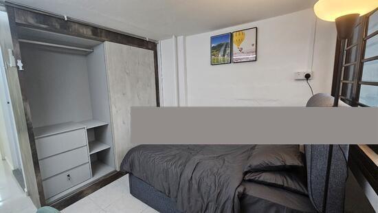 HDB Apartment for Rent, 354 Clementi Avenue 2 HDB Apartment Room Rental, $1,800, 1 Bed 1 Bath 120 sqft $15.00 psf, SGD 1,800 | 99-year Leasehold