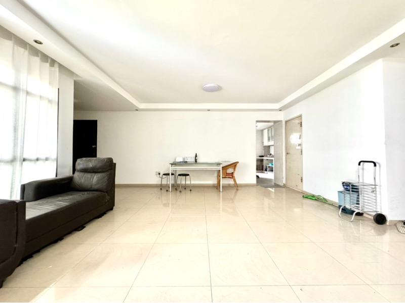 Prop-GPT: HDB Apartment: D22 Boon Lay 634 Jurong West Street 65