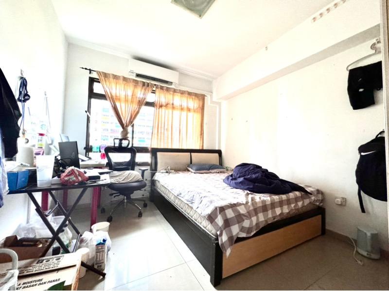 634 Jurong West Street 65 HDB Apartment For Rent, $3,800, 3 Bed 2 Bath 1,184 sqft $3.21 psf