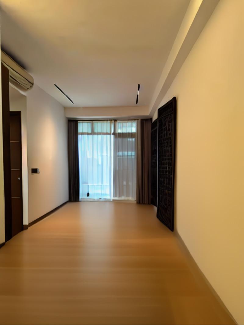 Prop-GPT: Condominium: D04  Cheap Freehold 2Bedder Near Vivo City