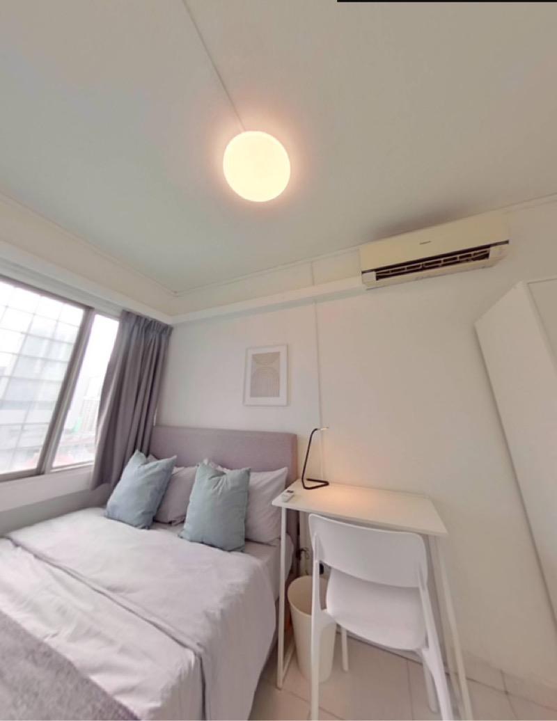 Apartment for Rent, People's Park Complex Apartment Room Rental, $1,599, 1 Bed 1 Bath 180 sqft $8.88 psf, SGD 1,599