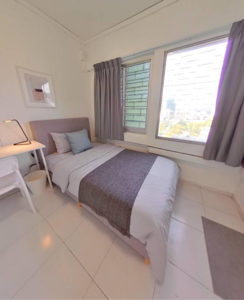Apartment for Rent, People's Park Complex Apartment Room Rental, $1,599, 1 Bed 1 Bath 180 sqft $8.88 psf, SGD 1,599