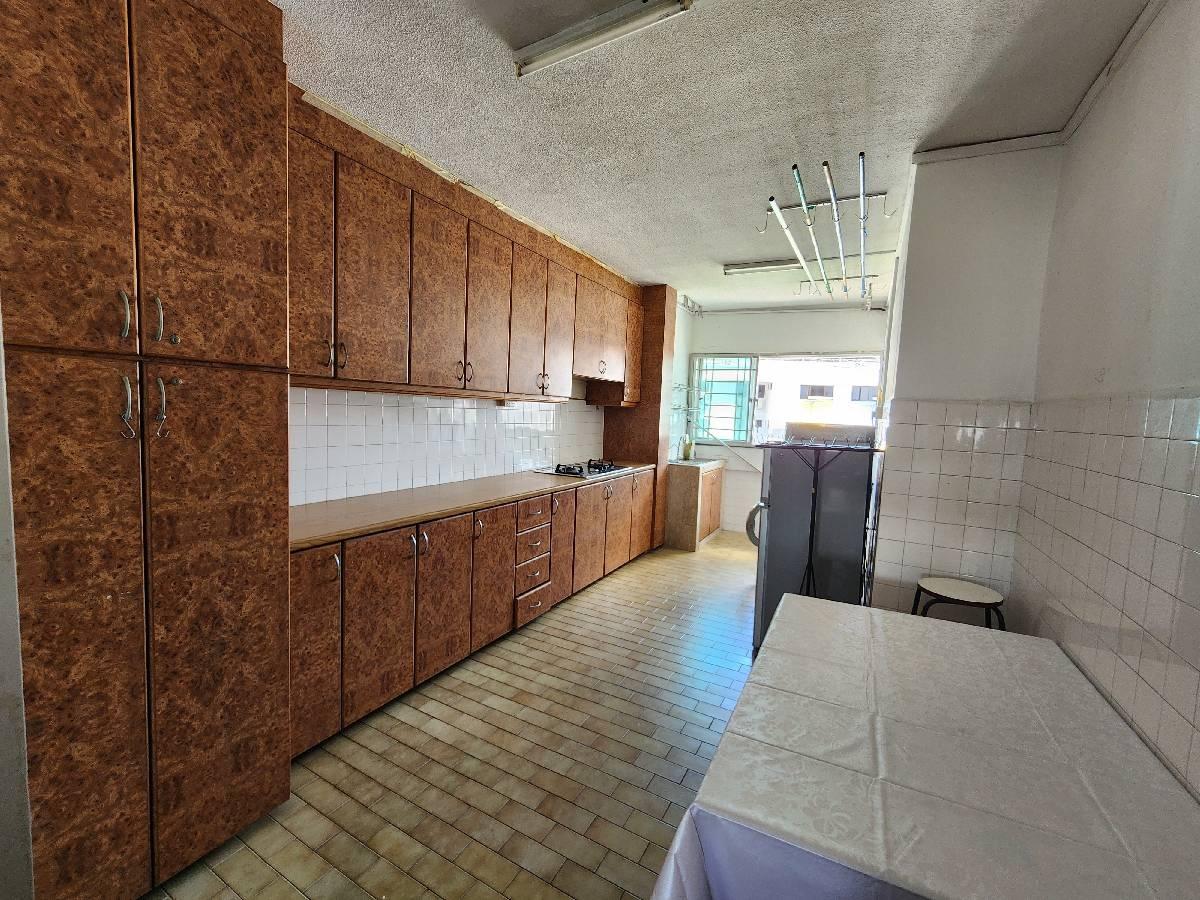 HDB Apartment for Rent, 178 Bukit Batok West Avenue 8 HDB Apartment For Rent, $2,600, 2 Bed 2 Bath 786 sqft $3.31 psf, SGD 2,600 | 99-year Leasehold